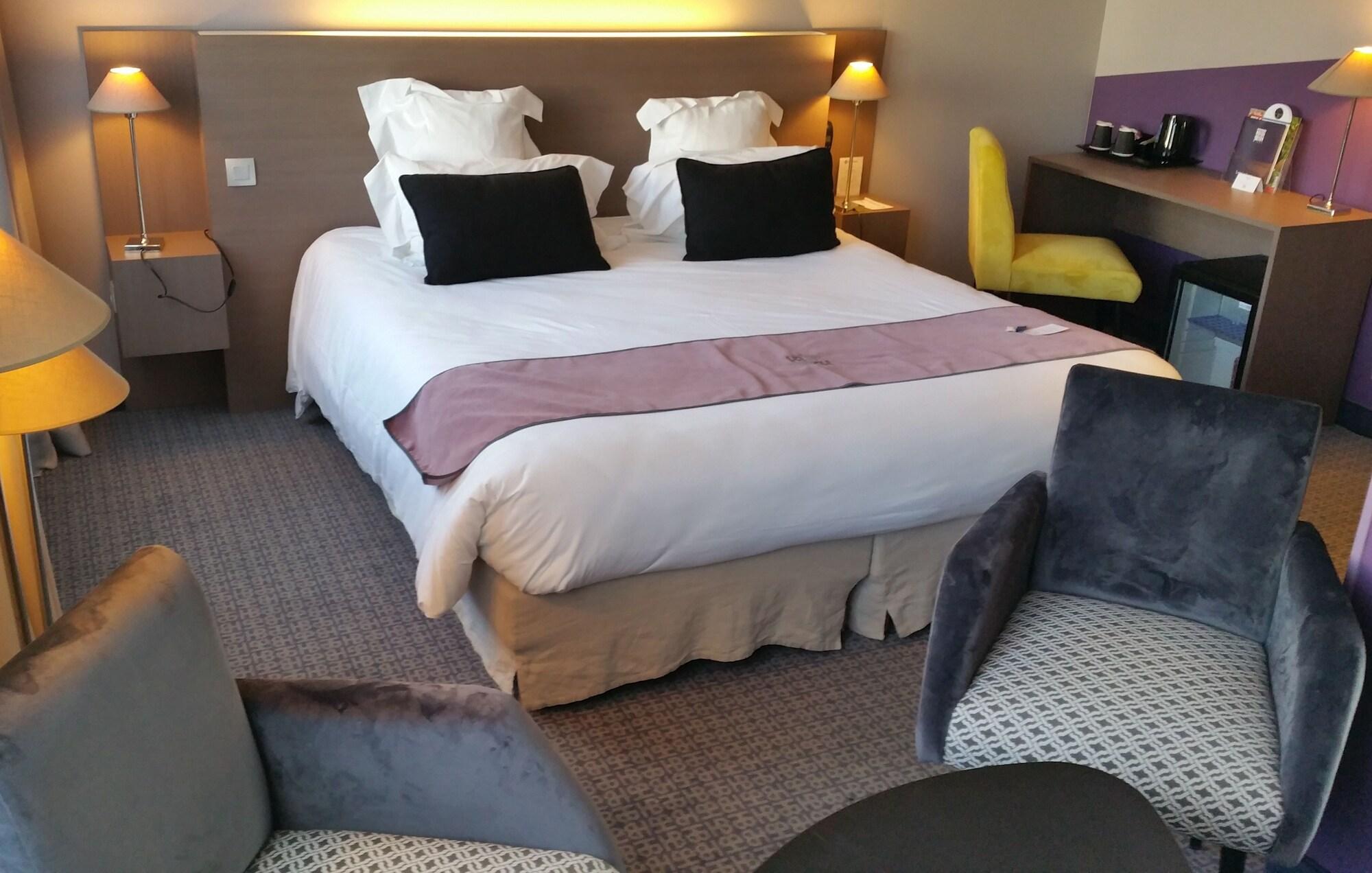 Best Western Hotel De La Breche Niort Exteriör bild