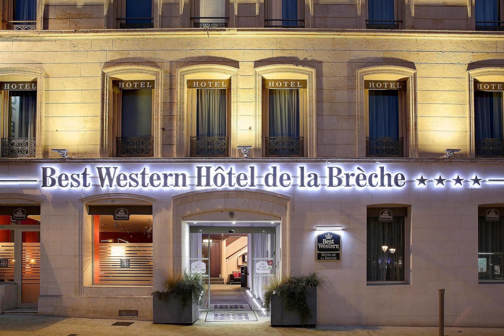 Best Western Hotel De La Breche Niort Exteriör bild